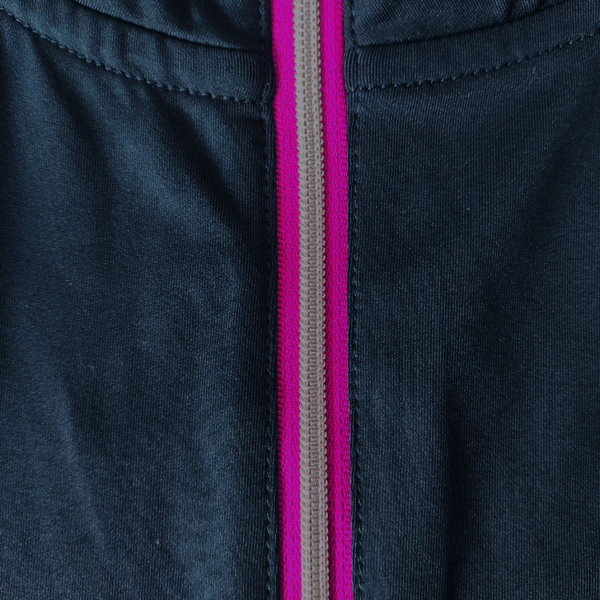 Custom Women´s Training Shirt - Image 4